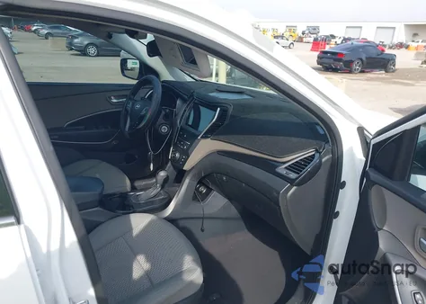 2014 Hyundai Santa Fe Sport 2.4L z USA, uszkodzony, nr VIN 5XYZT3LB0EG146915